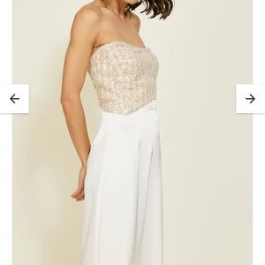 Line & dot pearl top NWT Small